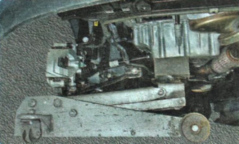 Ремонт подушки двигателя Шевроле Авео. Фото и описание ремонта подушки дизеля ВАЗ