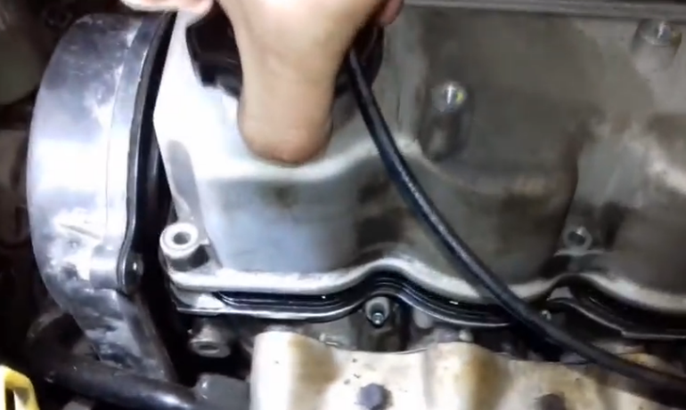 Замена прокладки клапанной крышки двигателя Матиз