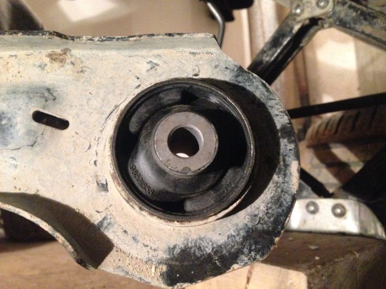 Замена передних сайлентблоков Лачетти: инструкция, видео, выбор