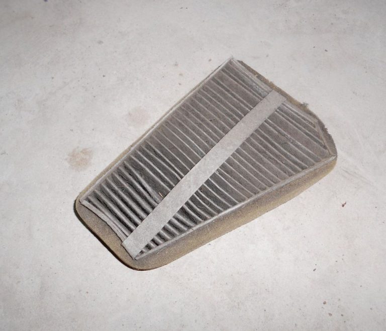 Замена салонного фильтра Ланос: инструкция, видео, опиание